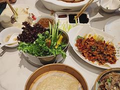 -小桃红·东北菜·春饼烤鸭(南阳湖街店)
