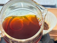 -逗号咖啡(信义荔山公馆店)