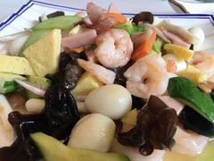 -宾朋海鲜饭庄(兴海路店)