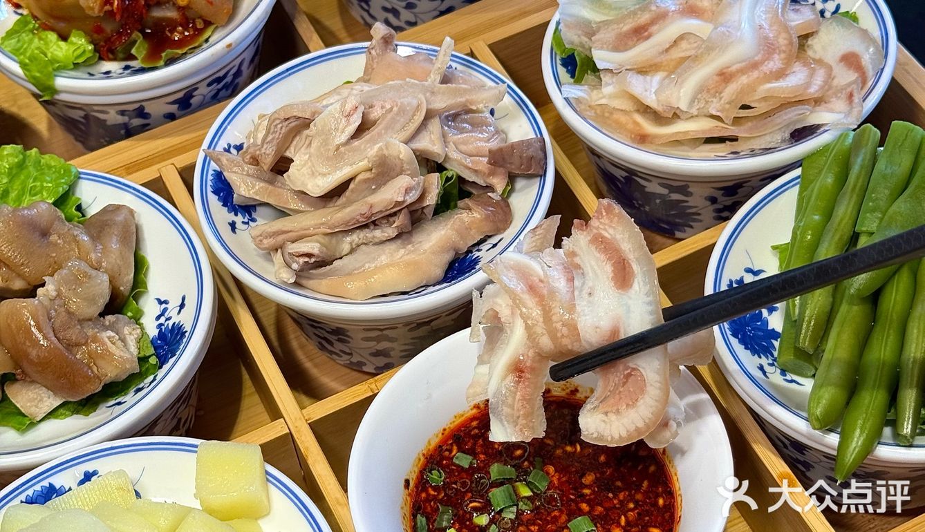 在成都还有谁没吃过这家蹄花？！