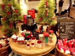 星巴克(沙面店)-星巴克臻选(广州沙面店)