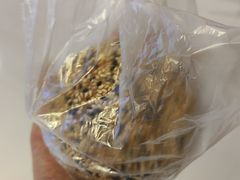 -白玉兰食品甜凤店(合生汇店)