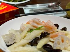 -乔家小院•非遗驴肉•本地小海鲜(滨河路店)