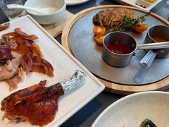 “酥不腻”烤鸭-小大董·烤鸭(观景餐厅·南京西路店)