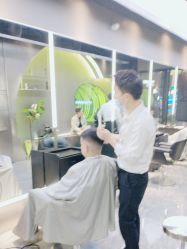 -不迫先生专业男士剪发