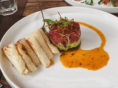 牛肉塔塔配牛油果黑橄榄酱-Solo(衡山路店)