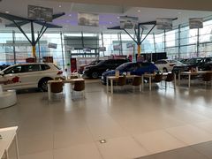 -上海天泽上汽大众销售店(杨浦区店)