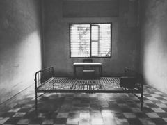 -吐斯廉屠杀博物馆