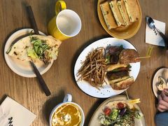 -HELLO 27 意面·沙拉·帕尼尼