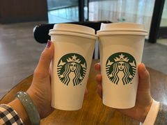 -星巴克(南通世茂广场店)