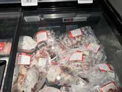 -中百仓储超市有限公司(越秀星汇维港店)