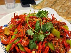 -乡土黄·鲜牛肉火锅·小龙虾(兴业街店)
