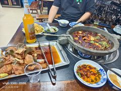 -秦巴石锅鱼(文化南路店)