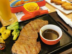 -必胜客(WOW中心城店)
