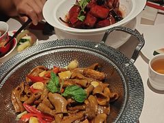 -千百味红餐厅·江西菜(绿地双子塔店)