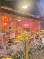 -卡通尼乐园(新达汇三林店)