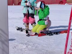 -鳌山滑雪度假区