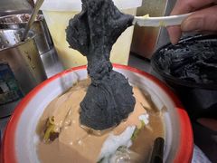 -嘎嘎香·大茶缸麻辣烫