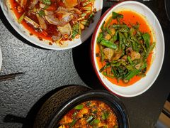 -万重锦·人文川菜馆(骡马市店)