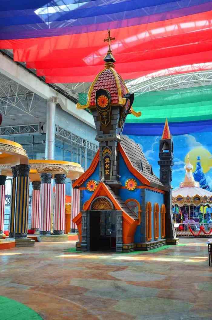 中国影视大乐园-"团购的60抵200的券,打电话预约还是上.