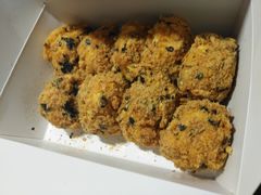 -鲍师傅糕点(国金街店)