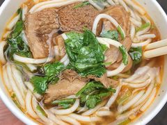 -燕子牛肉面(渣家路店)