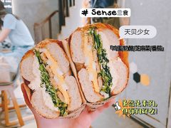 -Catch Bagel(芳草地店)