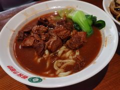 -老天桥酱肉烧饼夹肘子(天桥店)
