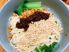 招牌担担面-芙蓉巷成都名小吃(丹尼斯2天地店)