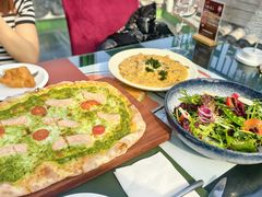 罗勒三文鱼披萨-EATALIA意塔利意式餐厅(鼓楼店)