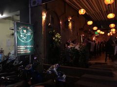 -Lanterns Vietnamese Restaurant