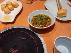 -何师傅美蛙鱼头(汉街店)