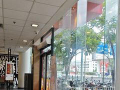-麦当劳(假日广场店)
