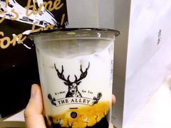 -THE ALLEY 鹿角巷(华润万象城店)