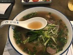 -美奈小馆·越南料理(中航城君尚购物中心店)