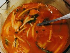 番茄素菜锅-马老六清真餐饮(西站店)