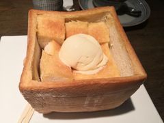 -童年小筑餐厅(申花路店)