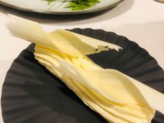 -潮一不贰·法式甜品·生日蛋糕·西式简餐(外滩店)