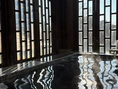 -裕龙汤泉