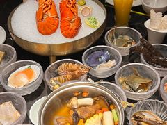 -半岛翡丽海鲜自助餐厅(观风亭店)