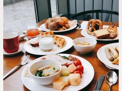 -昆山琶拉帝诗酒店·河畔咖啡厅Riverside Cafe