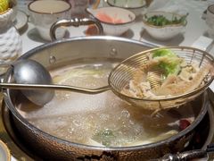 -牛人日志·鲜牛肉骨汤火锅(万科里瑧店)