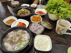 -釜山豚骨汤饭(芝罘万达广场店)