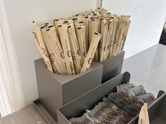 -喜茶(迪士尼小镇·平行宇宙店)