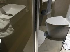 -秋果酒店(深圳福田口岸保税区店)