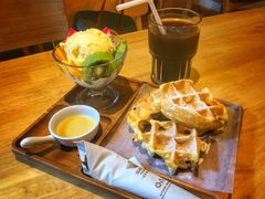 -猫的天空之城概念书店(杭州南宋御街店)