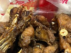 -梅记大块头爆鱼店(乍浦路店)