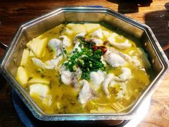 七宇酸菜鱼-七裕庄(凯旋南路店)