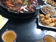 -重庆故事姊妹老火锅(财经学院店)