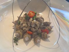 -鸽子侯·家宴·平价海鲜(绿地店)